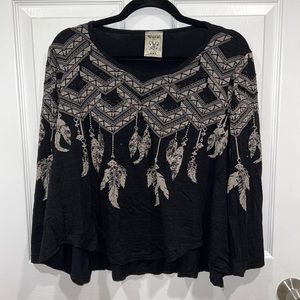 Sparkly feather Womens Shirt Small